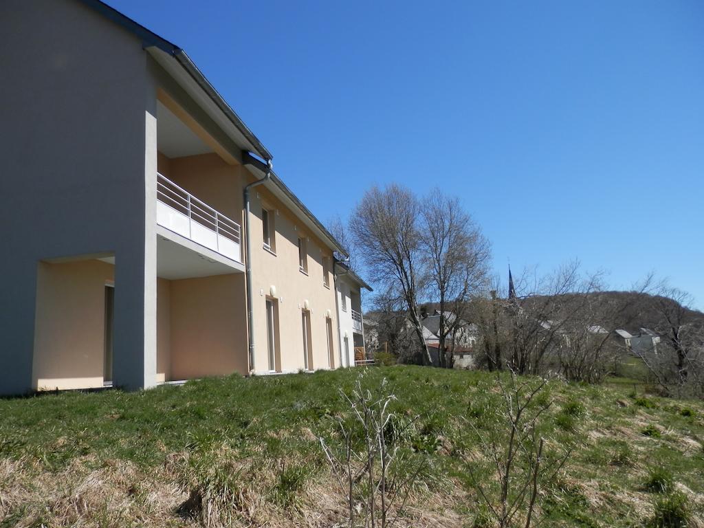 Aux Balcons Du Sancy Aparthotel Picherande Ngoại thất bức ảnh