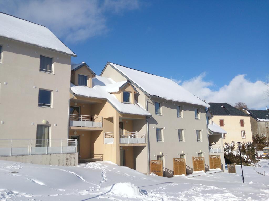Aux Balcons Du Sancy Aparthotel Picherande Ngoại thất bức ảnh