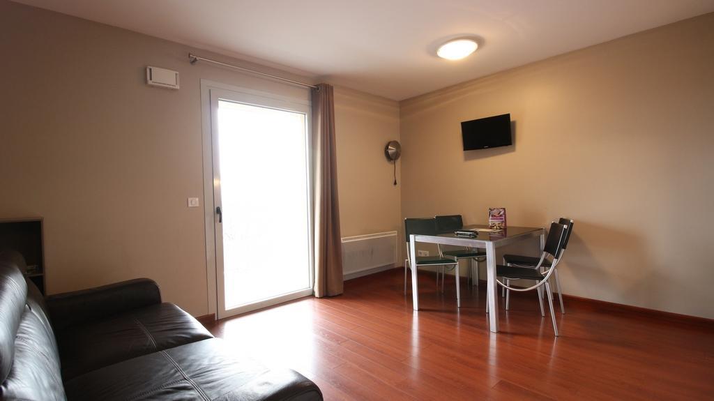 Aux Balcons Du Sancy Aparthotel Picherande Ngoại thất bức ảnh