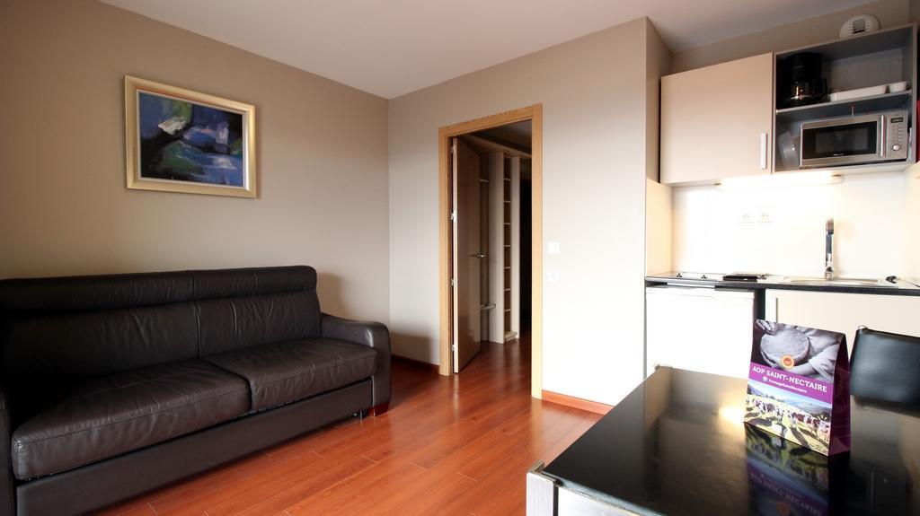Aux Balcons Du Sancy Aparthotel Picherande Ngoại thất bức ảnh
